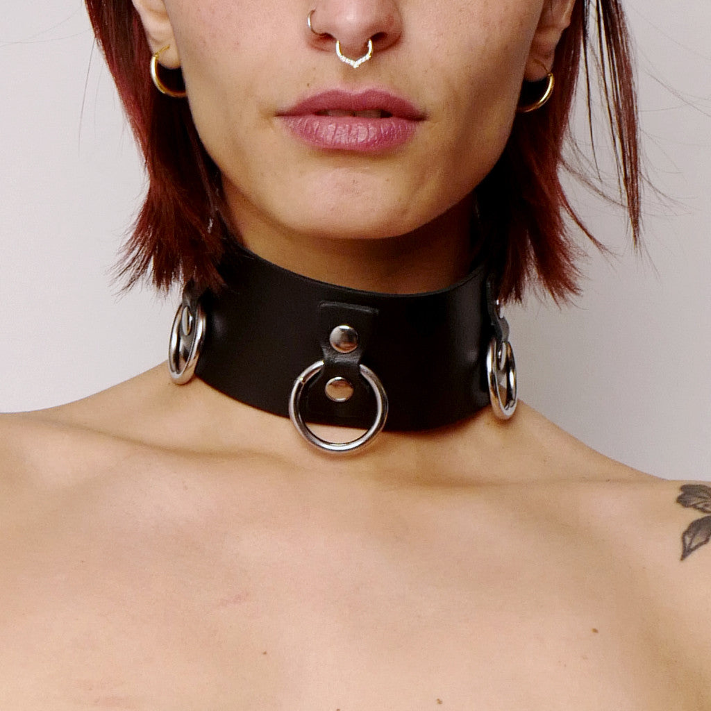 Collier en cuir Collection Anneaux