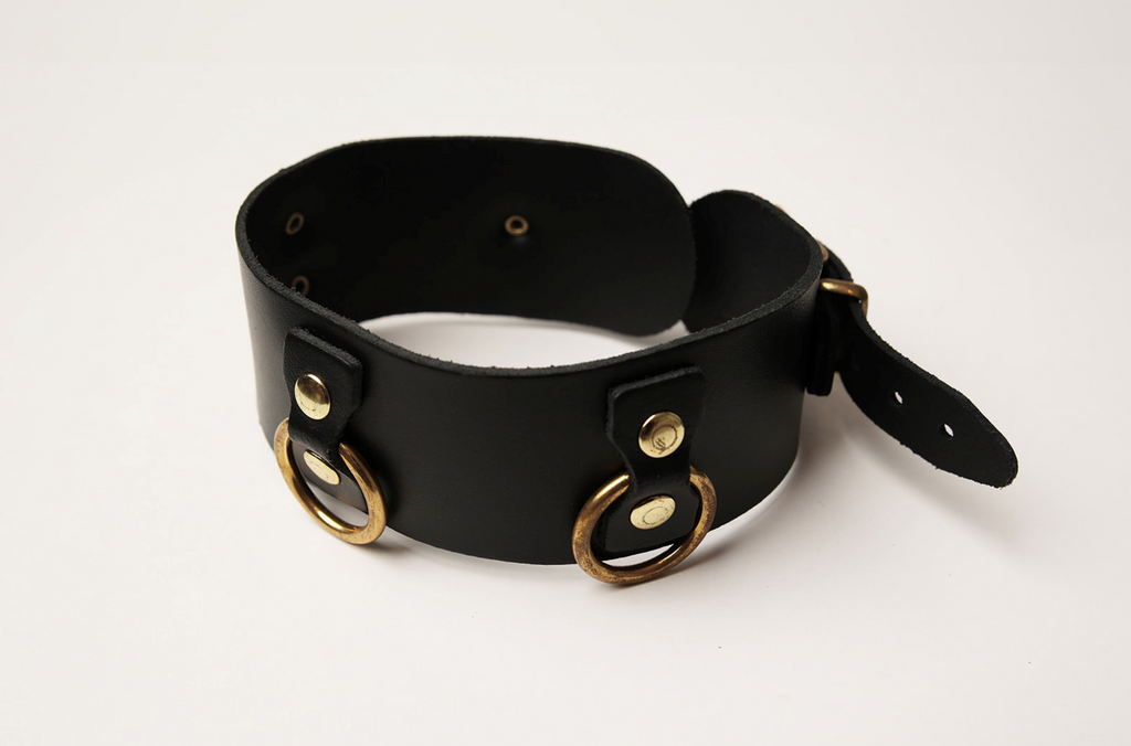 Collier en cuir Collection Anneaux