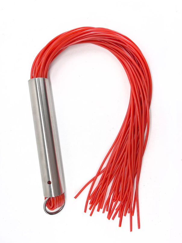Martinet homme rouge manche métal lanières en PVC